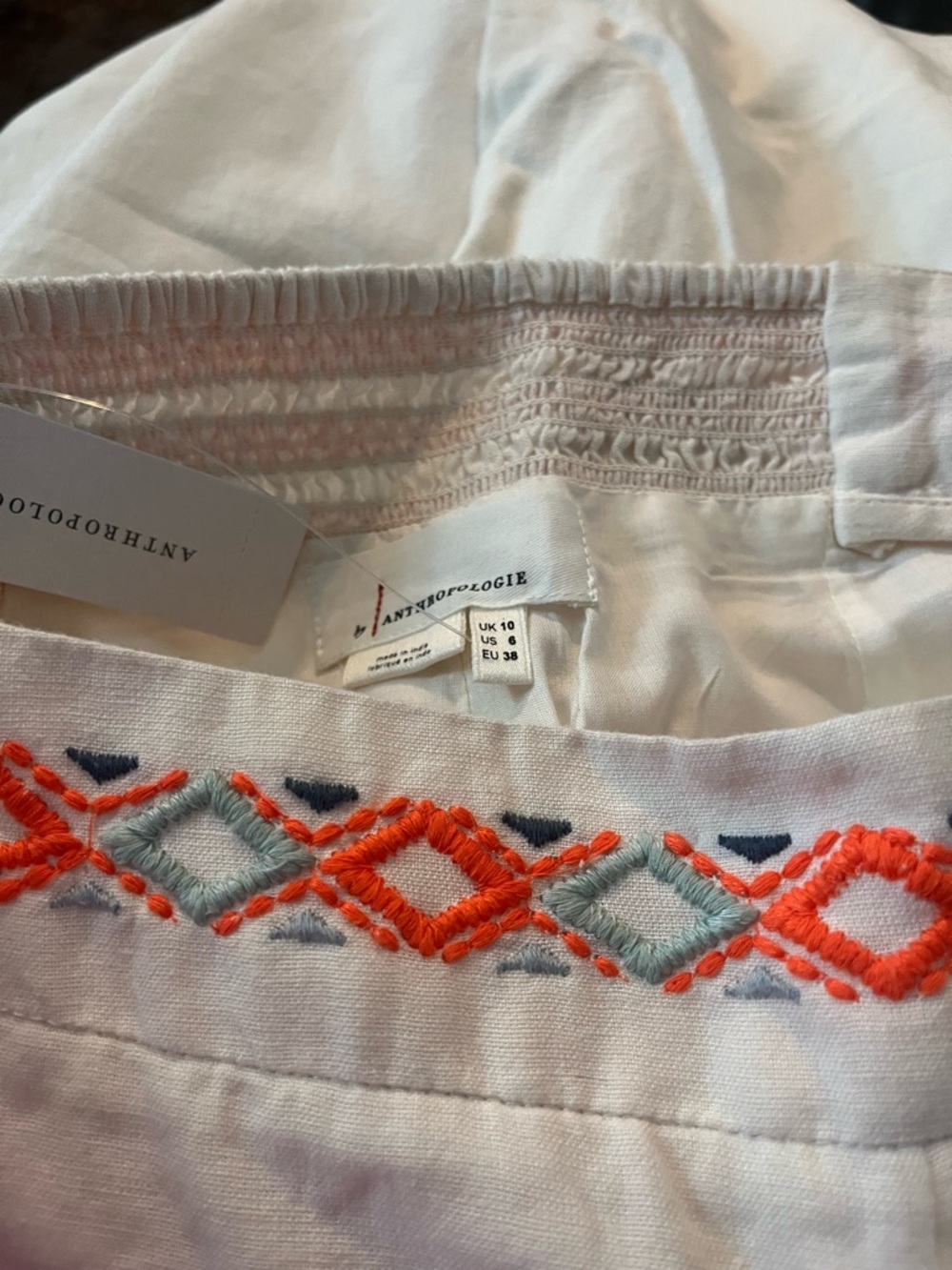 Anthropologie Cream Pants with Coral & Navy Embroidered Trim - Picture 4 of 6